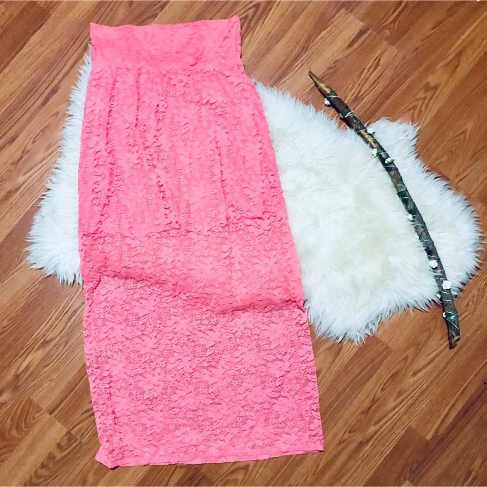 Pink skirt
